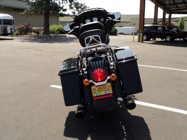 Harley Davidson FLHX 2009 photo 1