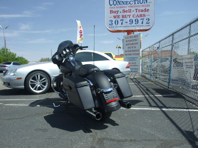 Harley Davidson FLHX 103 cid motor 2011 photo 12