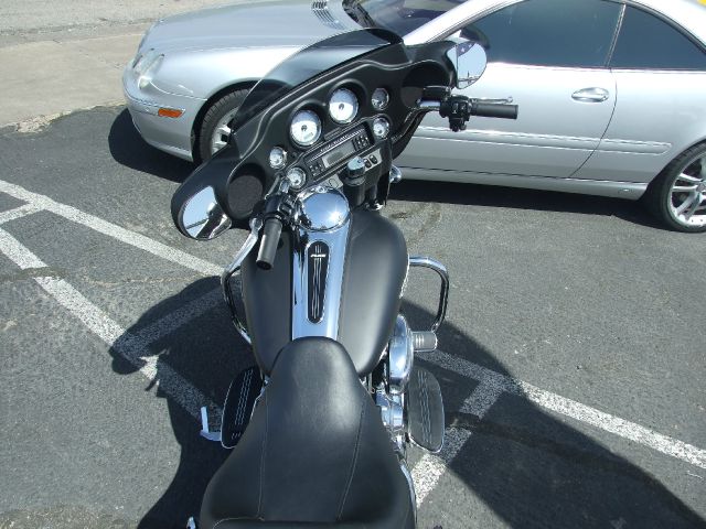 Harley Davidson FLHX 103 cid motor 2011 photo 18