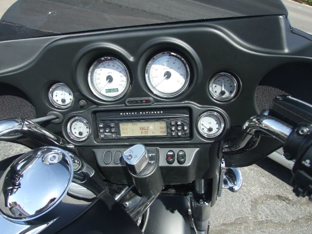 Harley Davidson FLHX 103 cid motor 2011 photo 5