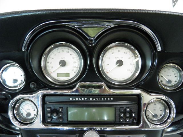 Harley Davidson FLHX Street Glide 2007 photo 19