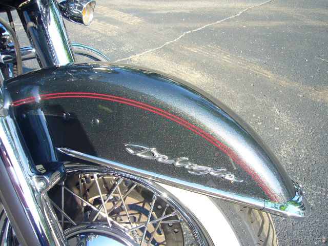 Harley Davidson FLSTN Softail Deluxe 2007 photo 11