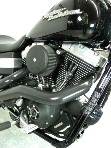 Harley Davidson FXDBI DYNA STREET BOB 2006 photo 10