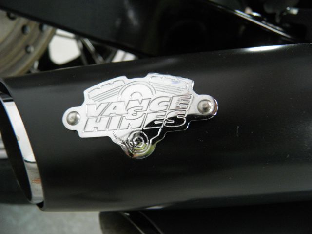 Harley Davidson FXDBI DYNA STREET BOB 2006 photo 26