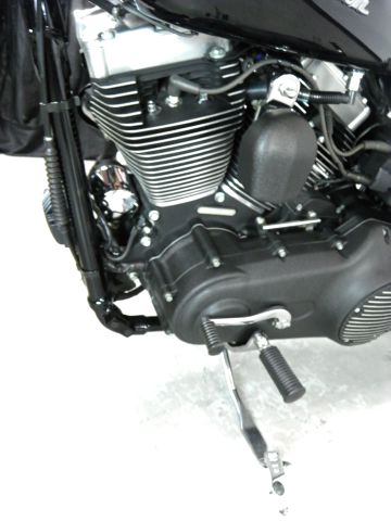 Harley Davidson FXDBI DYNA STREET BOB 2006 photo 27