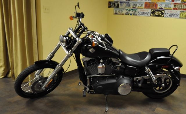 Harley Davidson FXDWG 2011 photo 1