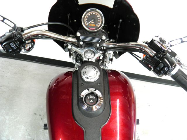 Harley Davidson FXD Dyna Super Glide 2000 photo 26