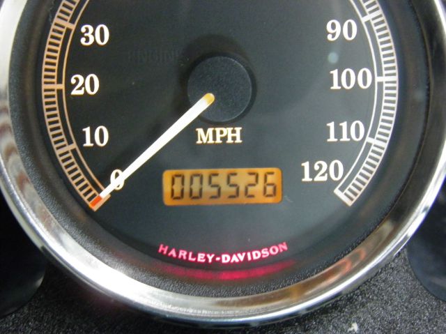 Harley Davidson FXD Dyna Super Glide 2000 photo 27