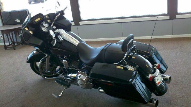 Harley Davidson Road Glide Custom 2012 photo 2