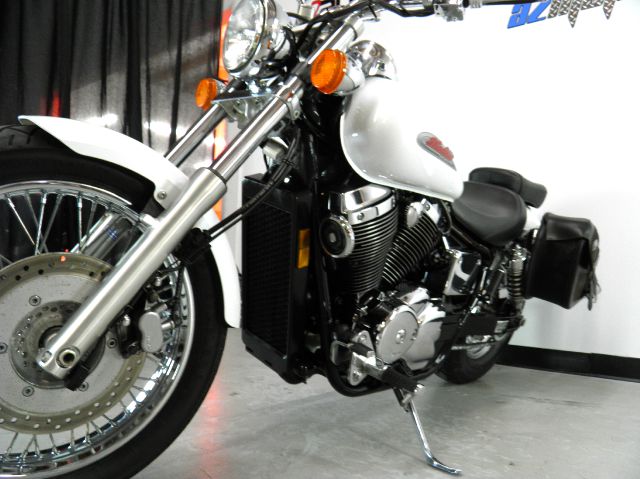 Harley Davidson SHADOW SPIRIT 750 2002 photo 13