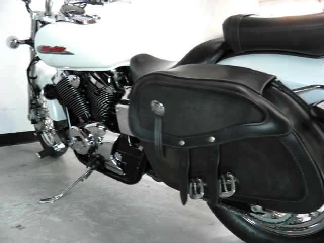 Harley Davidson SHADOW SPIRIT 750 2002 photo 2