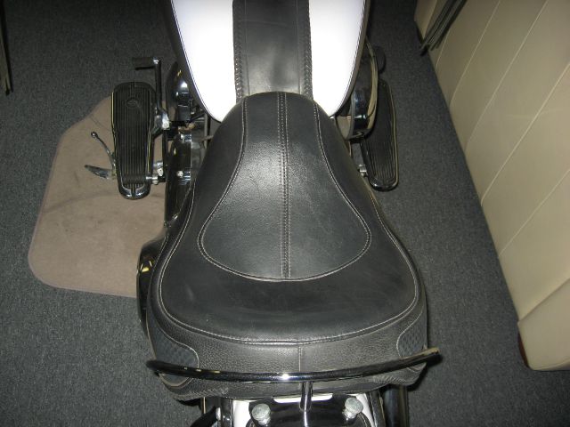 Harley Davidson SOFTAIL DELUXE 2008 photo 7