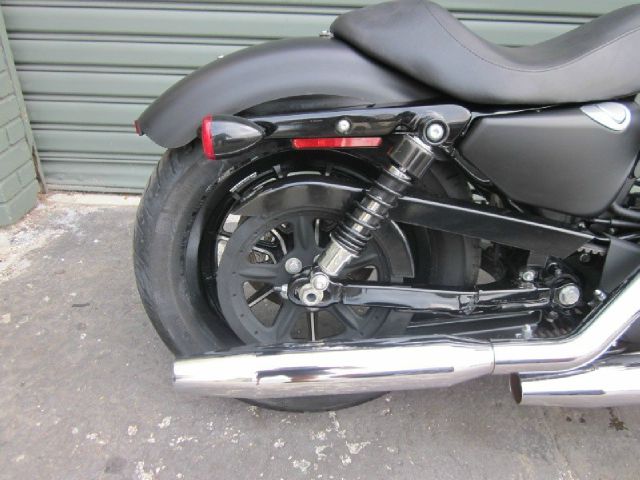 Harley Davidson SPORTSTER 2010 photo 2