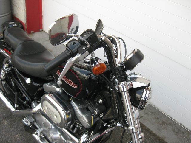 Harley Davidson Sportster 1200 2002 photo 2