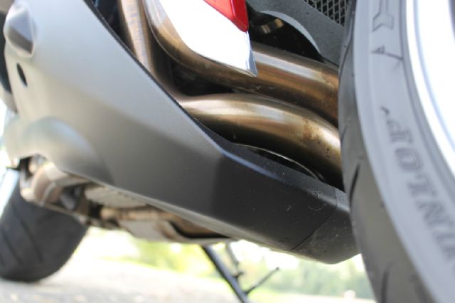 Harley Davidson VFR1200F 2010 photo 4