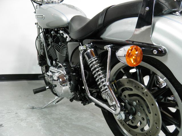 Harley Davidson XL1200L SPORTSTER LOW 2006 photo 6