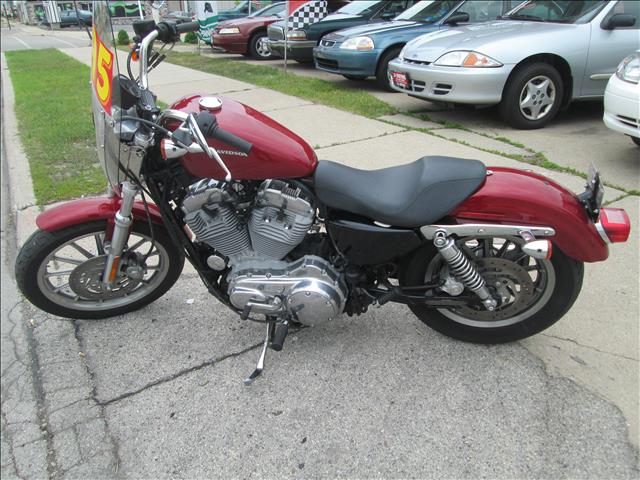 Harley Davidson XL883 2006 photo 4