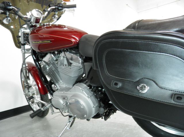 Harley Davidson XL883C Sportster Custom 2009 photo 18