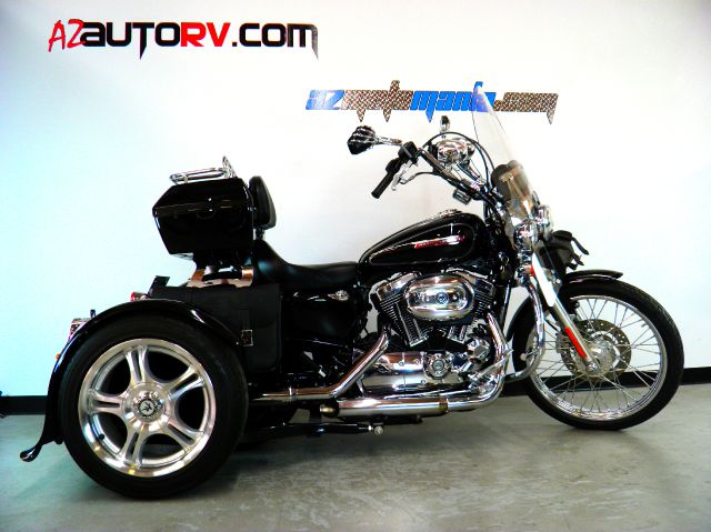 Harley Davidson XL 1200C Sportster Custom 2014 photo 3