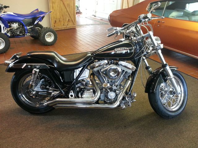 Harley Davidson fxrs 1984 photo 1