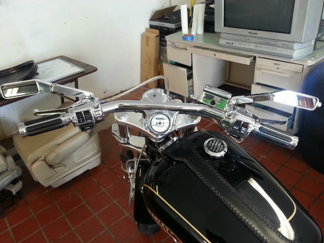 Harley Davidson fxrs 1984 photo 2