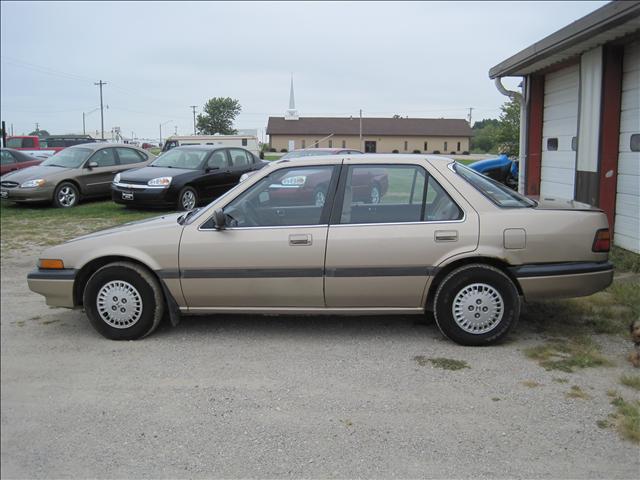 Honda Accord Elk Conversion Van Sedan