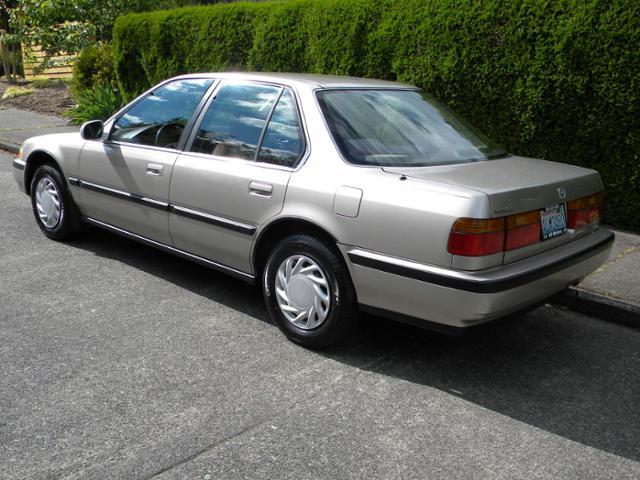 Honda Accord Elk Conversion Van Sedan