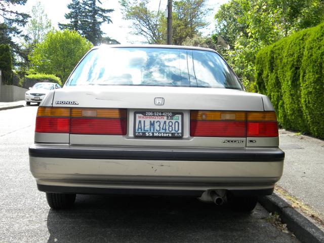 Honda Accord 1991 photo 3