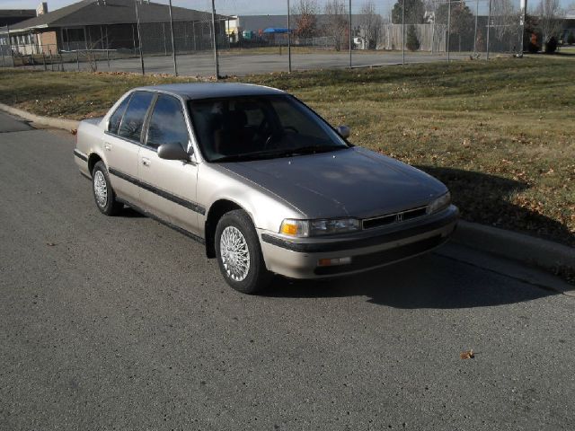 Honda Accord 1991 photo 2