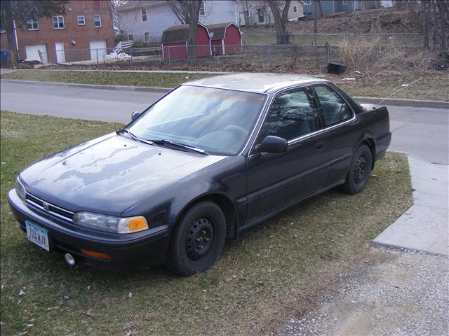 Honda Accord 1992 photo 1