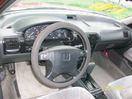 Honda Accord 1992 photo 4