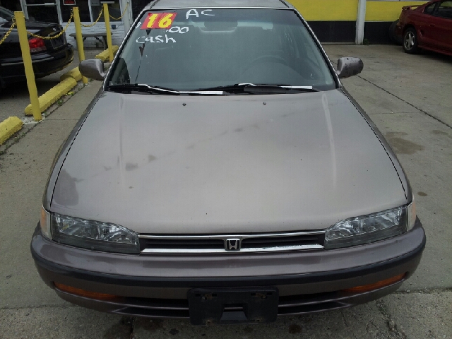 Honda Accord 1992 photo 5