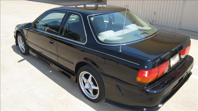 Honda Accord 1992 photo 2