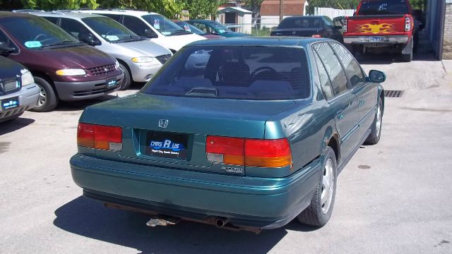 Honda Accord 1993 photo 2