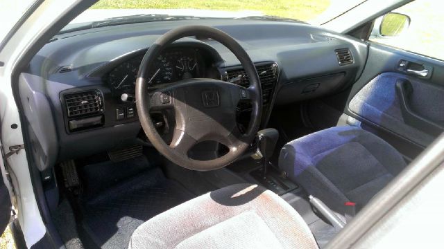 Honda Accord 1993 photo 1