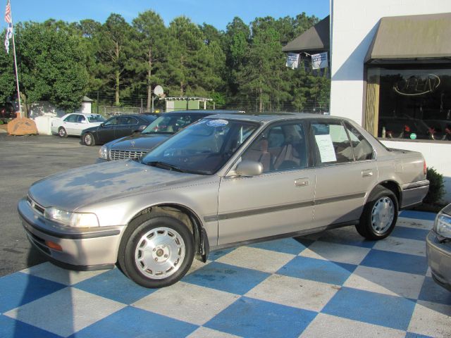 Honda Accord 1993 photo 4