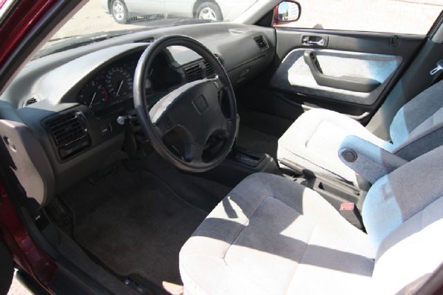 Honda Accord 1993 photo 4