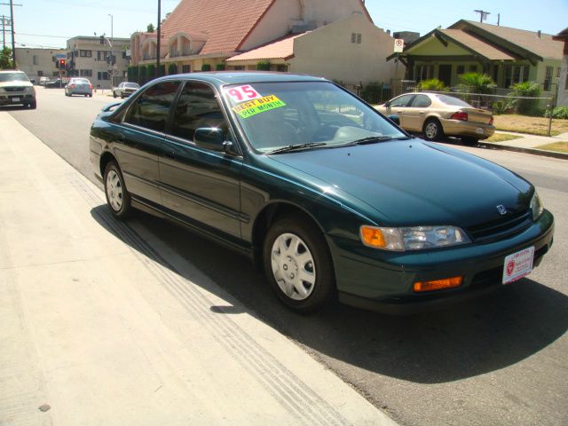 Honda Accord ZQ8 LS Sedan