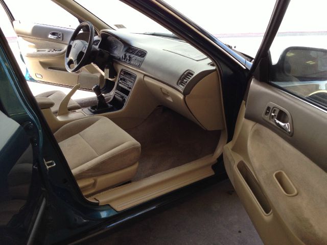 Honda Accord 1995 photo 4