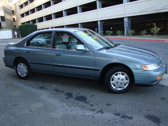 Honda Accord 1995 photo 1