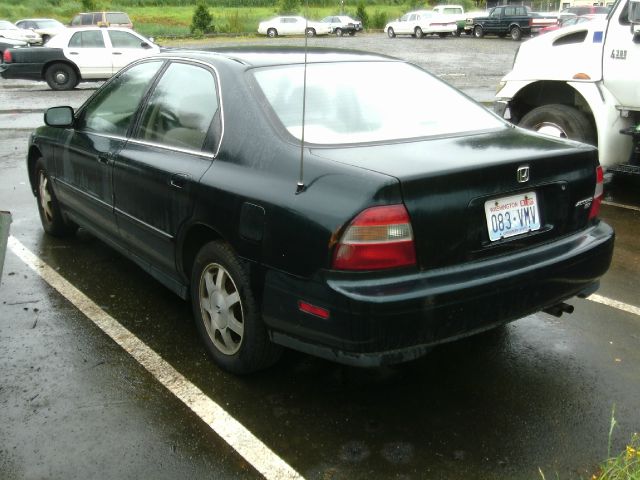 Honda Accord 1995 photo 1