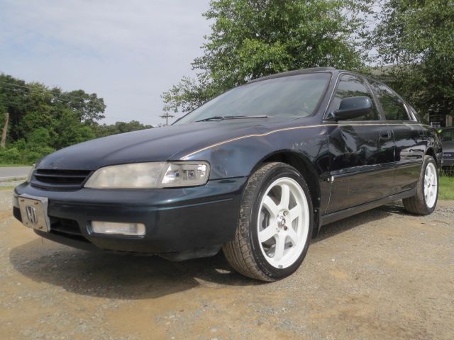 Honda Accord 1995 photo 2