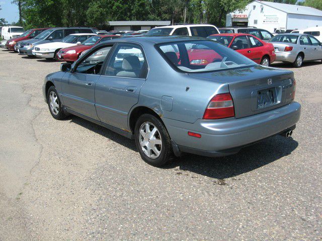 Honda Accord 1995 photo 1