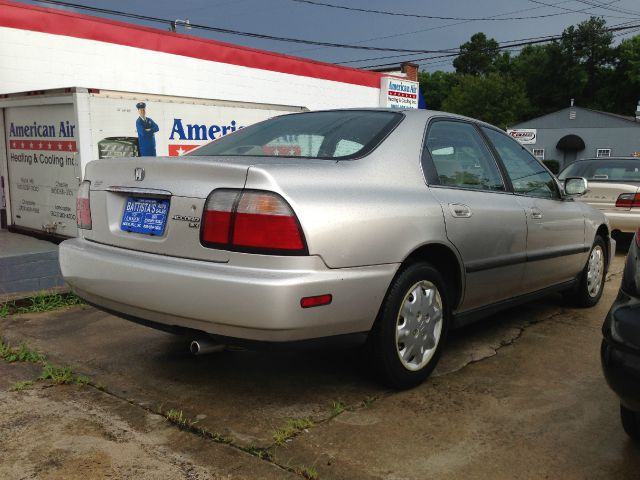 Honda Accord 1996 photo 3