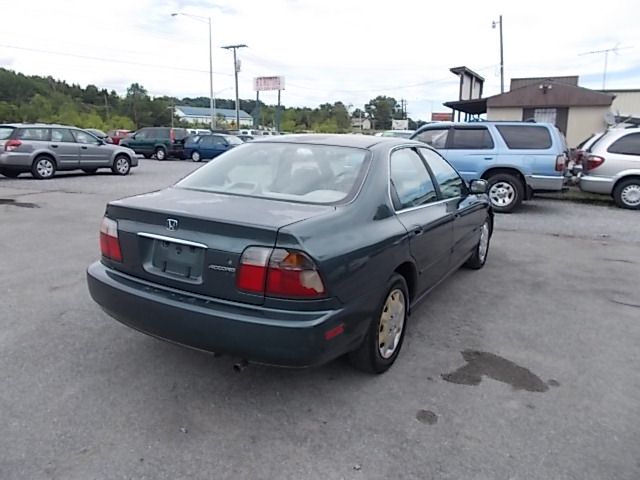 Honda Accord 1996 photo 1