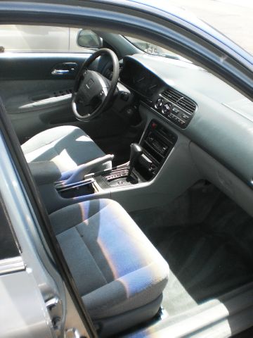 Honda Accord 1996 photo 3