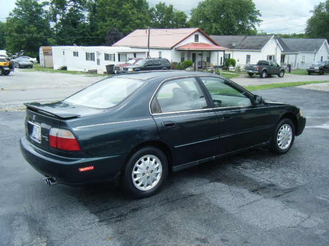 Honda Accord 1996 photo 1