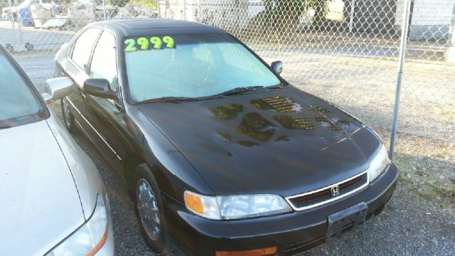 Honda Accord ZQ8 LS Sedan