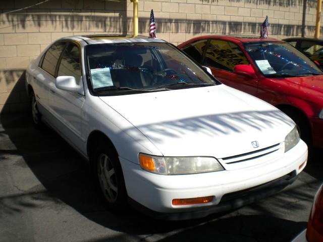 Honda Accord 1997 photo 1