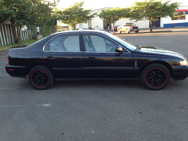 Honda Accord GTC Sedan
